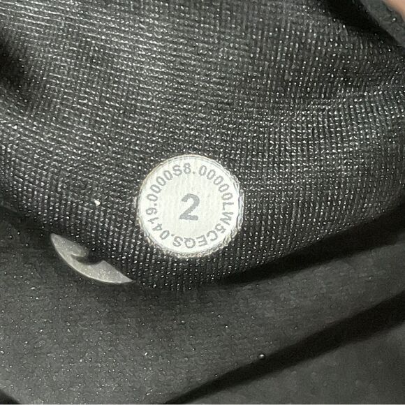 Lululemon Mapped Out High-Rise Tight 28"
Black / Black size 2 - Picture 6 of 11